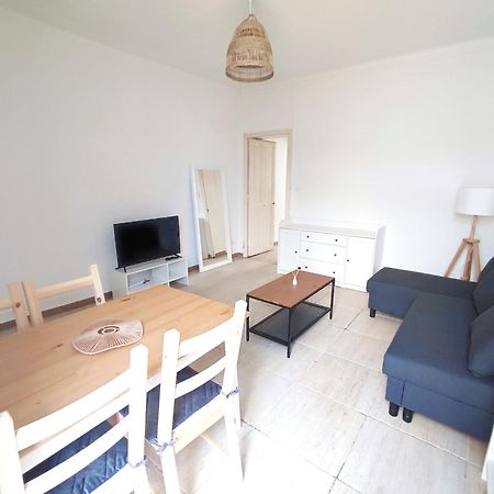 Bel Appartement Centre De Ним Экстерьер фото
